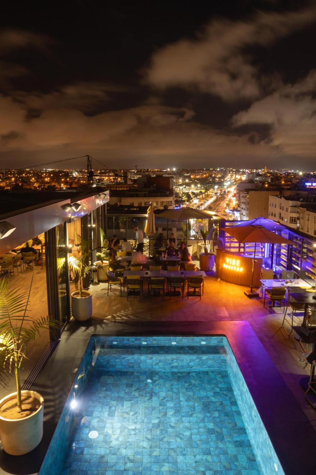 Отель Courtyard By Marriott Casablanca Downtown Экстерьер фото