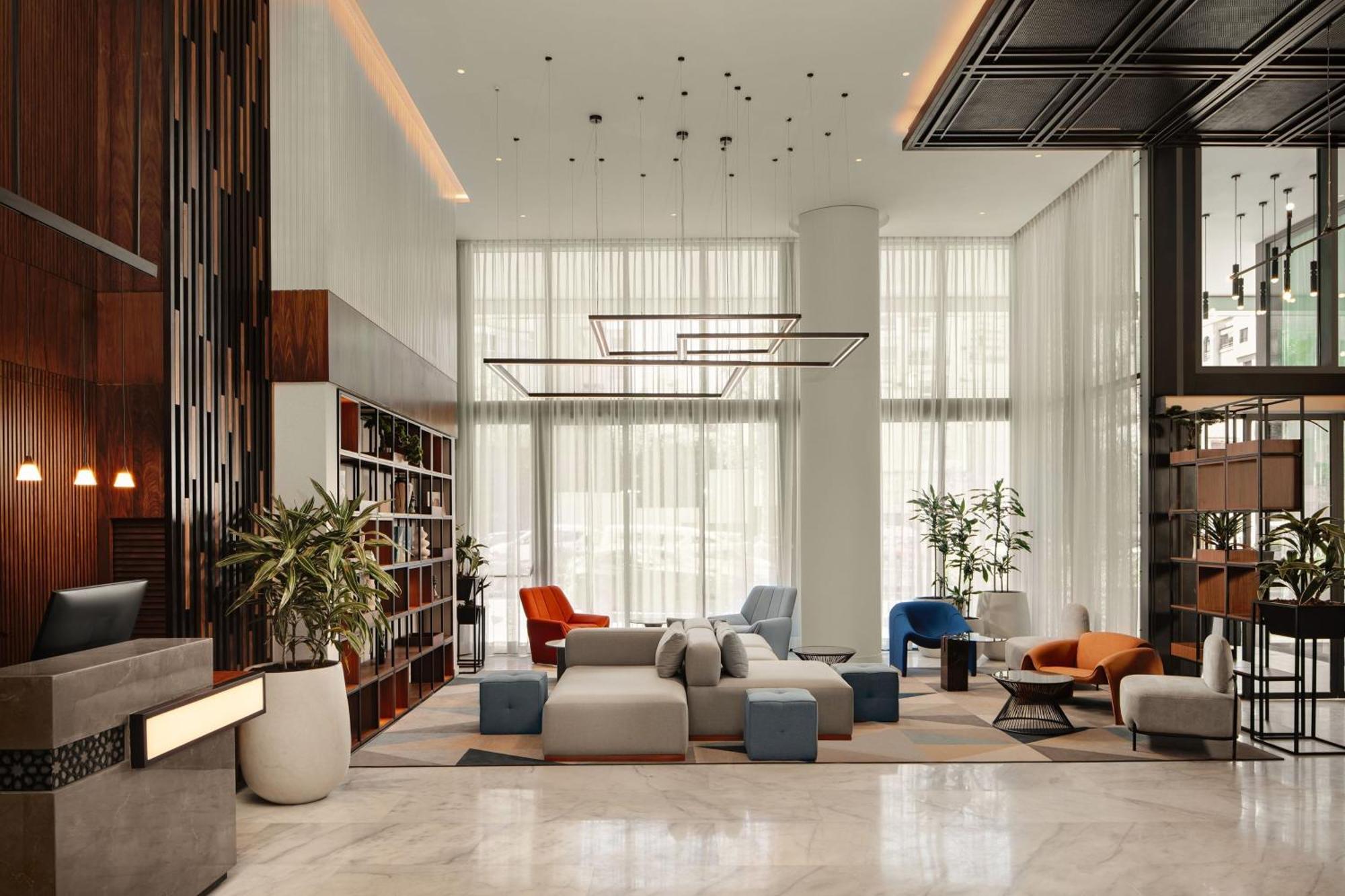 Отель Courtyard By Marriott Casablanca Downtown Экстерьер фото