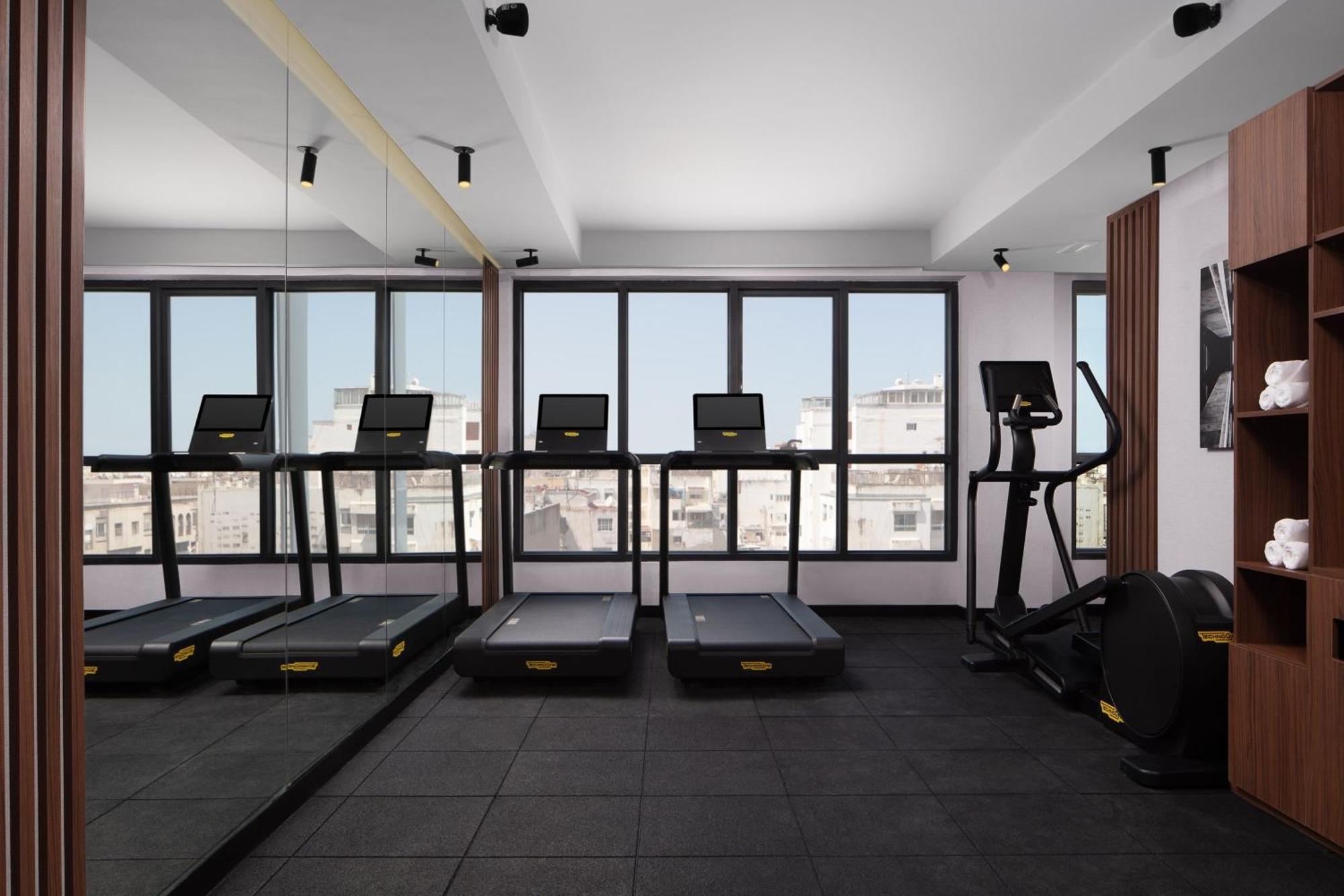 Отель Courtyard By Marriott Casablanca Downtown Экстерьер фото