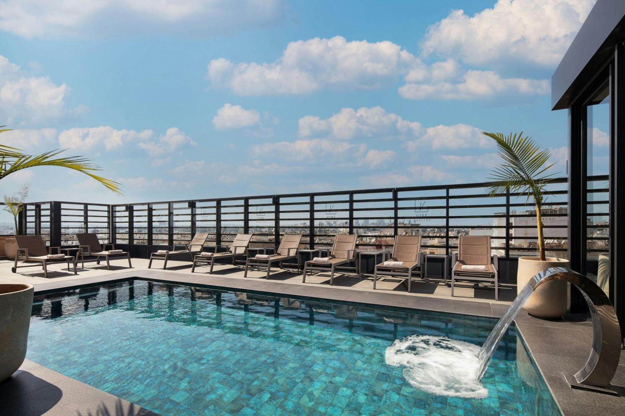 Отель Courtyard By Marriott Casablanca Downtown Экстерьер фото